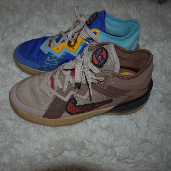 2021 Space Jam x LeBron 18 Low 'Wile E. x Roadrunner' 6.5 Youth which is… - Picture 9 of 15